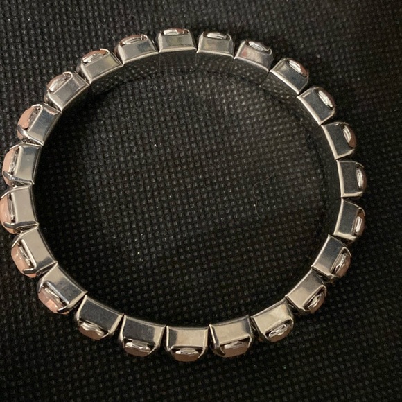 Vintage Set of 4 Pink Ice expandable bracelets - Picture 5 of 6